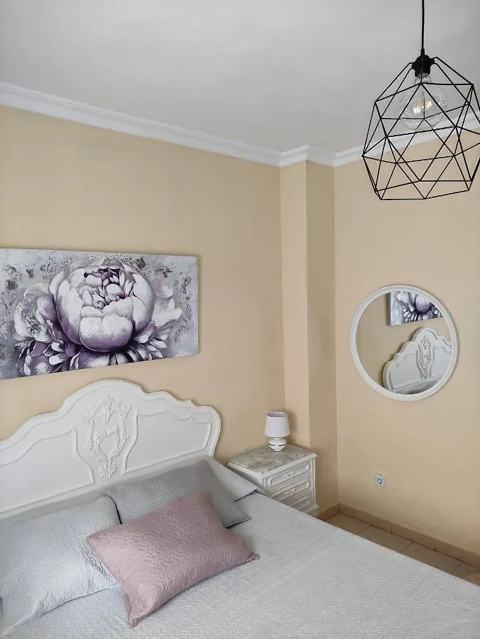 Apartamento Amplio piso junto a Playa Victoria Cádiz