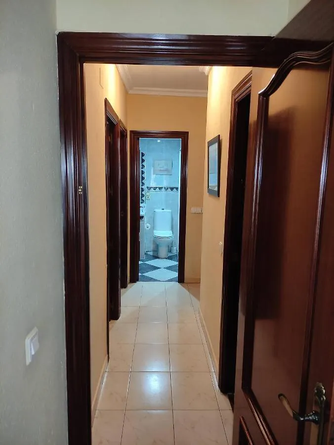Apartamento Amplio piso junto a Playa Victoria Cádiz España