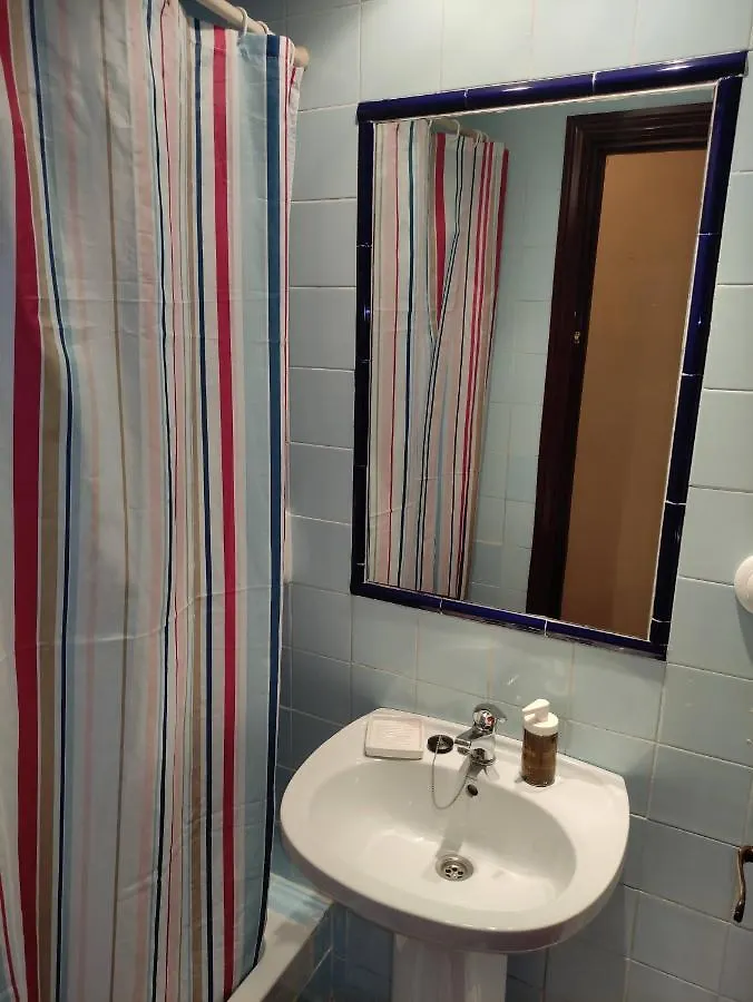 Apartamento Amplio piso junto a Playa Victoria Cádiz