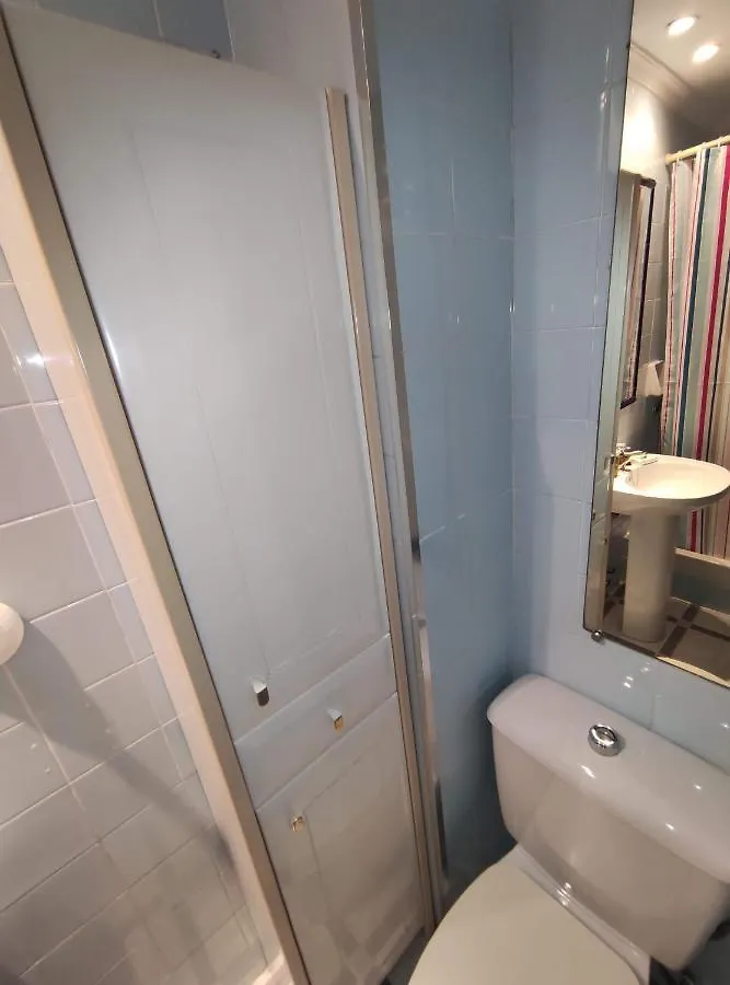 Amplio Piso Junto A Playa Victoria Apartment Cadiz 0*,